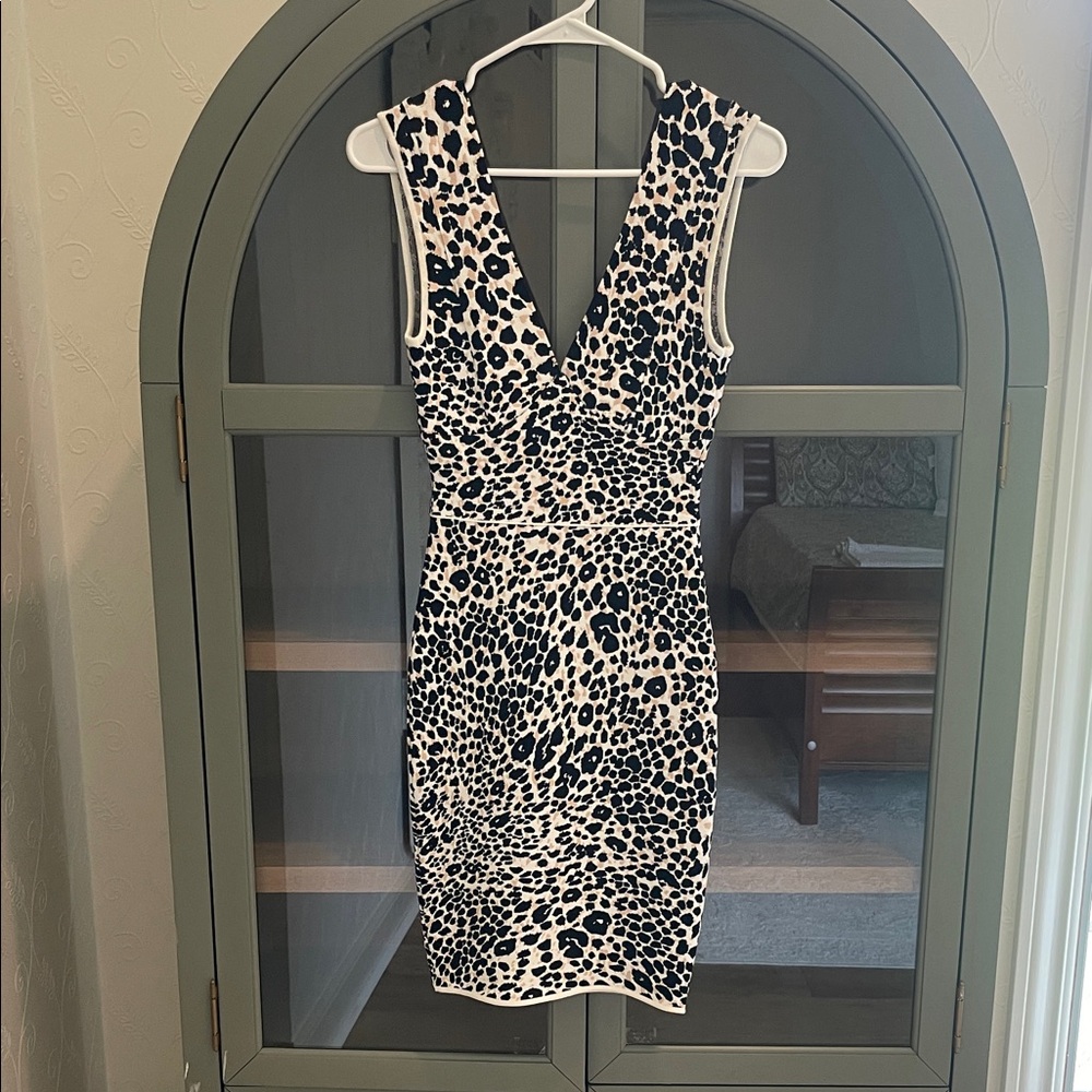 Elegant Black and White Leopard Print Dress